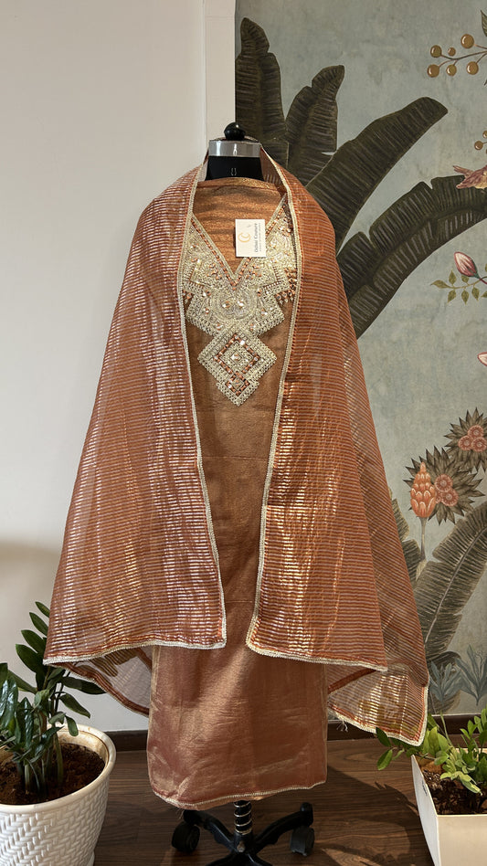 Rust Reverie – Romantic and rooted